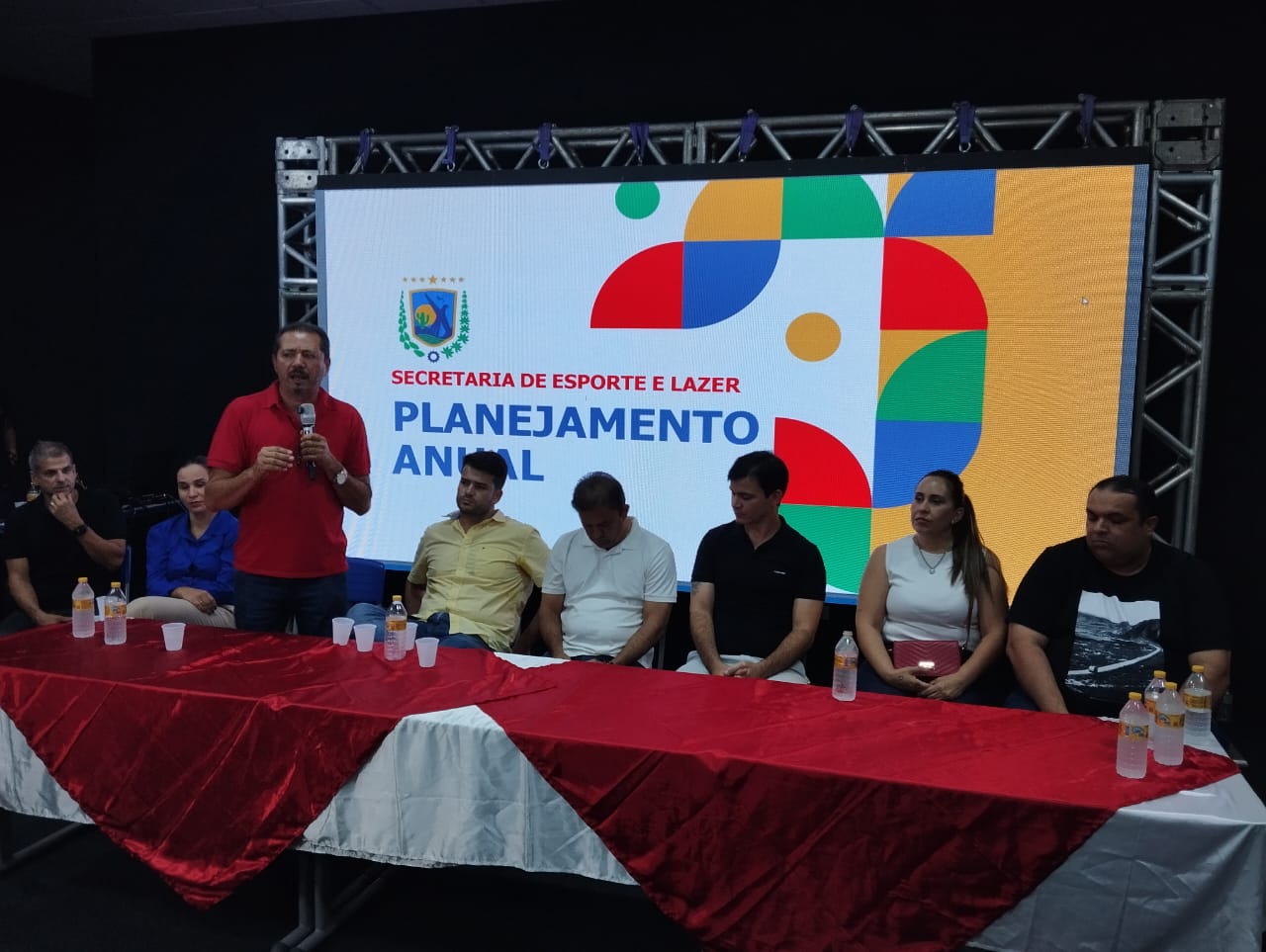 Francisco Edivaldo participa do lançamento do calendário esportivo municipal de 2025