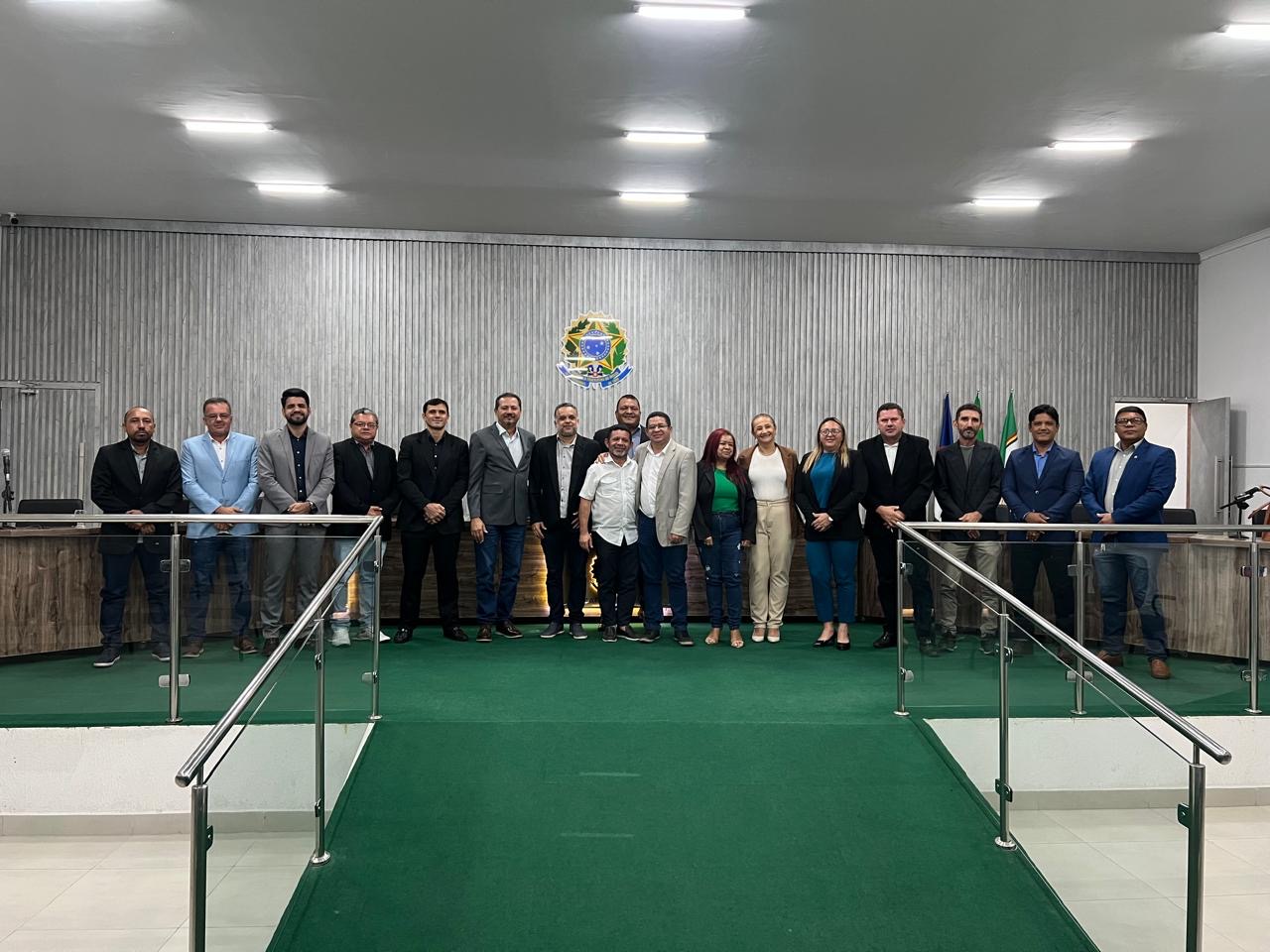 Vereadores de Araripina participam da Sessão Ordinária da Câmara Municipal de Trindade