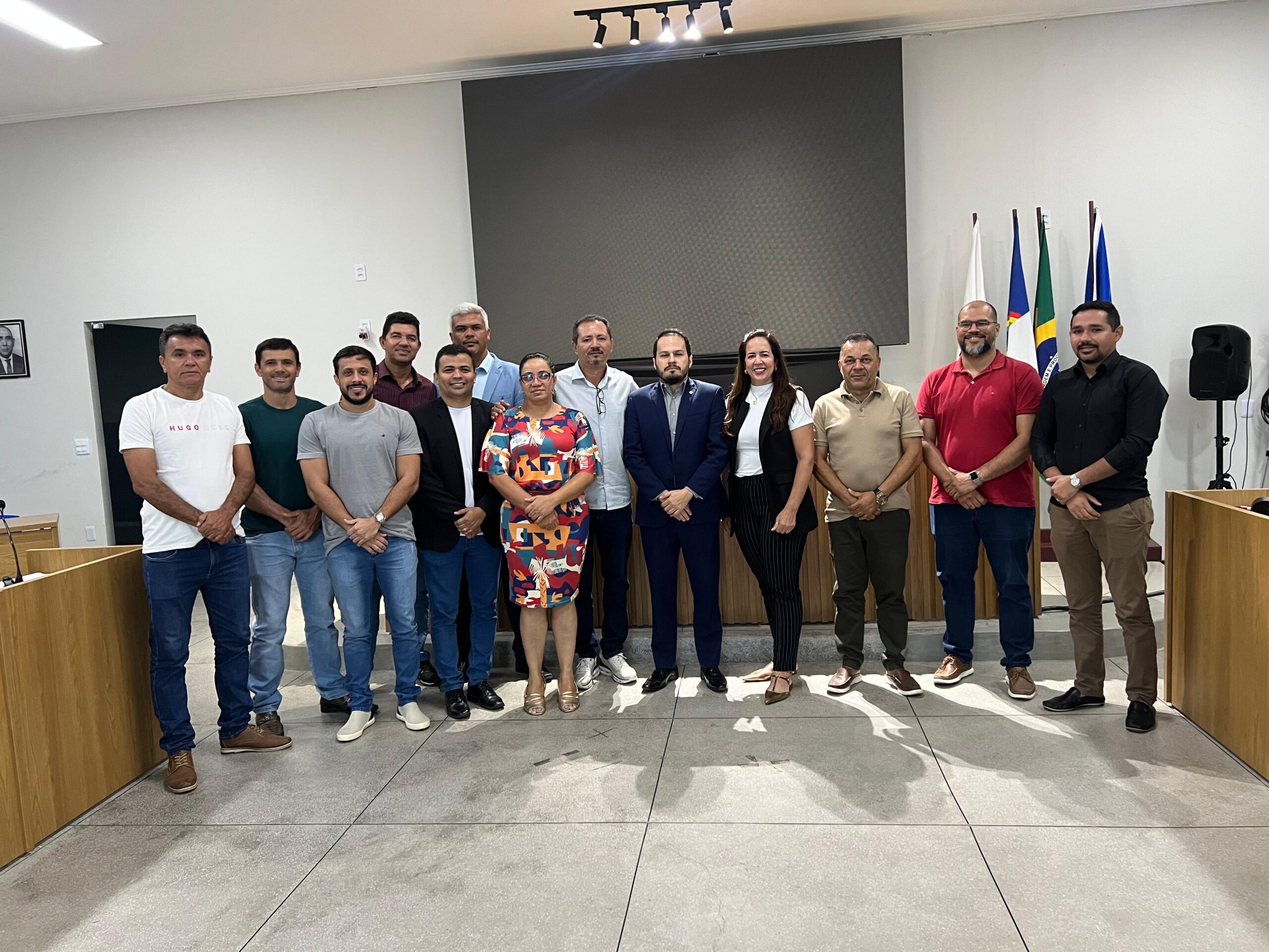 Câmara de Araripina discute poluição sonora com Ministério Público e agenda audiência pública para julho