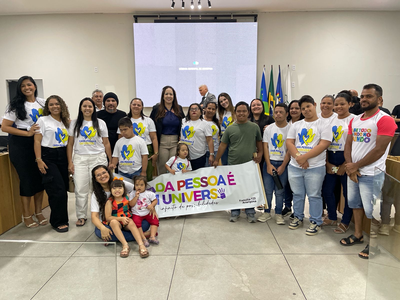 Câmara Municipal de Araripina aprova Projeto de Lei que concede carteira de identificação para pessoas portadoras de Síndrome de Down